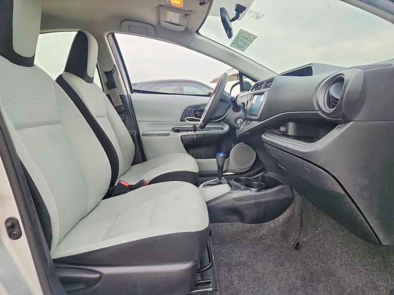 Продажа на аукционе авто 2014 Toyota Prius C, vin: JTDKDTB37E1064558, номер лота: 45479216