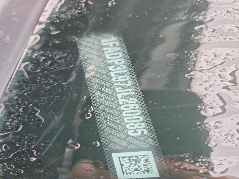 2018 Ford Focus მანქანა იყიდება აუქციონზე, vin: 1FADP3L97JL260085, აუქციონის ნომერი: 47412596