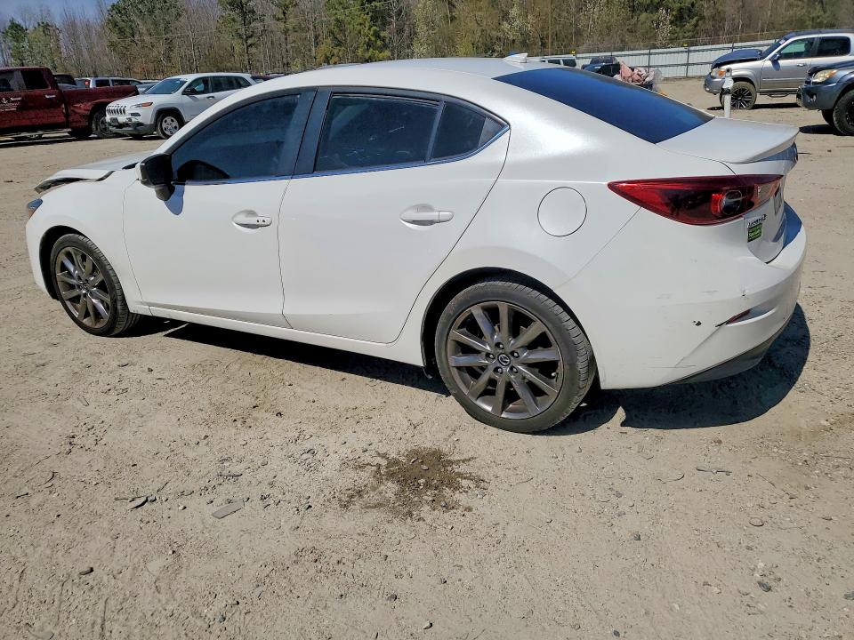 Aukcja sprzedaży 2018 Mazda 3, vin: 3MZBN1W32JM217272, numer aukcji: 47067736