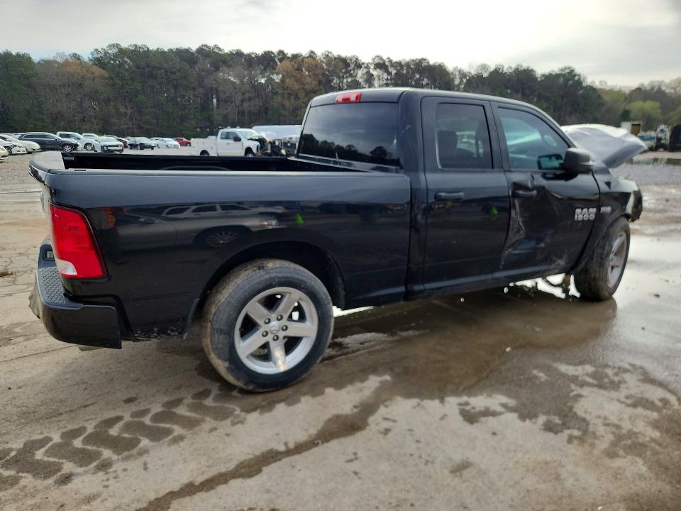 Продаж на аукціоні авто 2018 Ram 1500, vin: 1C6RR6FT4JS131883, номер лоту: 79975495
