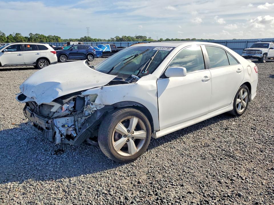 47433736 :رقم المزاد ، 4T1BK3EK6BU624486 vin ، 2011 Toyota Camry مزاد بيع