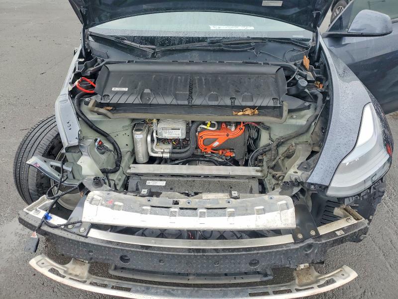 2024 Tesla Model Y მანქანა იყიდება აუქციონზე, vin: 7SAYGDEE7RA218266, აუქციონის ნომერი: 46905136