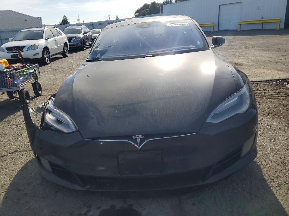 Продажа на аукционе авто 2016 Tesla Model S, vin: 5YJSA1E25GF156584, номер лота: 45665536