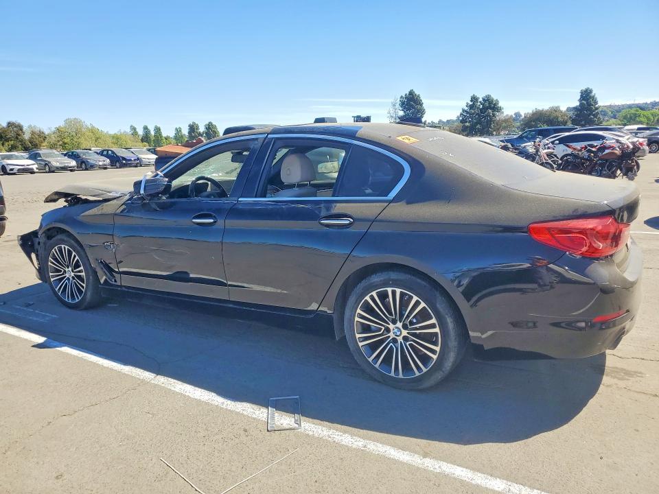 47273516 :رقم المزاد ، WBAJA5C50JWA36940 vin ، 2018 Bmw 530 مزاد بيع