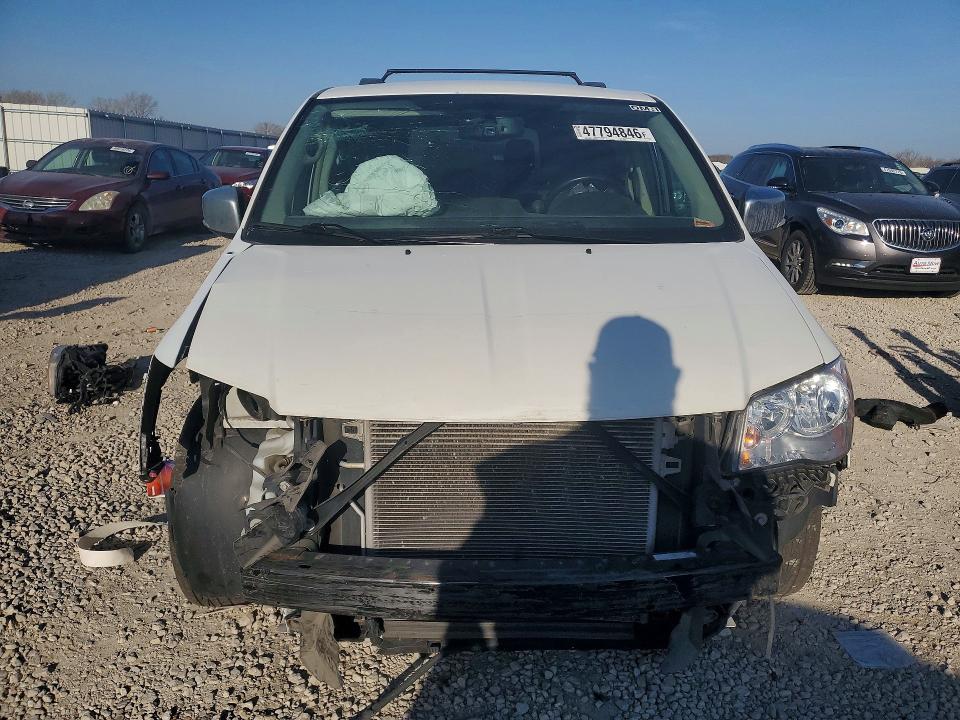 47794846 :رقم المزاد ، 2C4RC1CG9DR723919 vin ، 2013 Chrysler Town & Country مزاد بيع