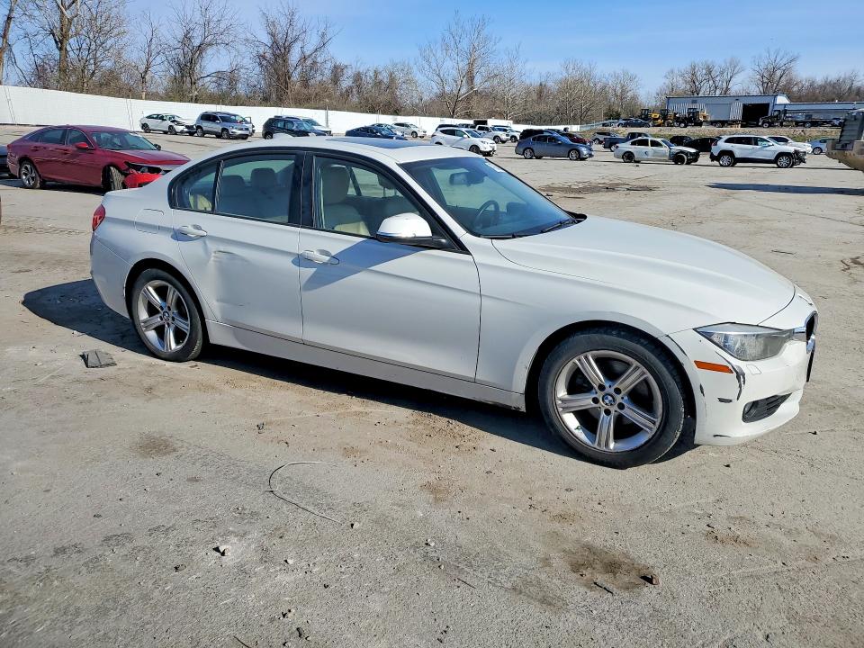 2013 Bmw 328 მანქანა იყიდება აუქციონზე, vin: WBA3B3C54DF538555, აუქციონის ნომერი: 47266636