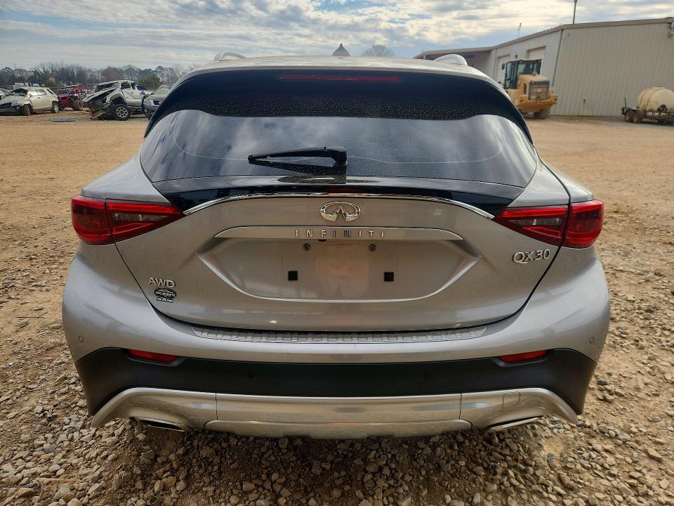 79837275 :رقم المزاد ، SJKCH5CR5HA024228 vin ، 2017 Infiniti Qx30 مزاد بيع