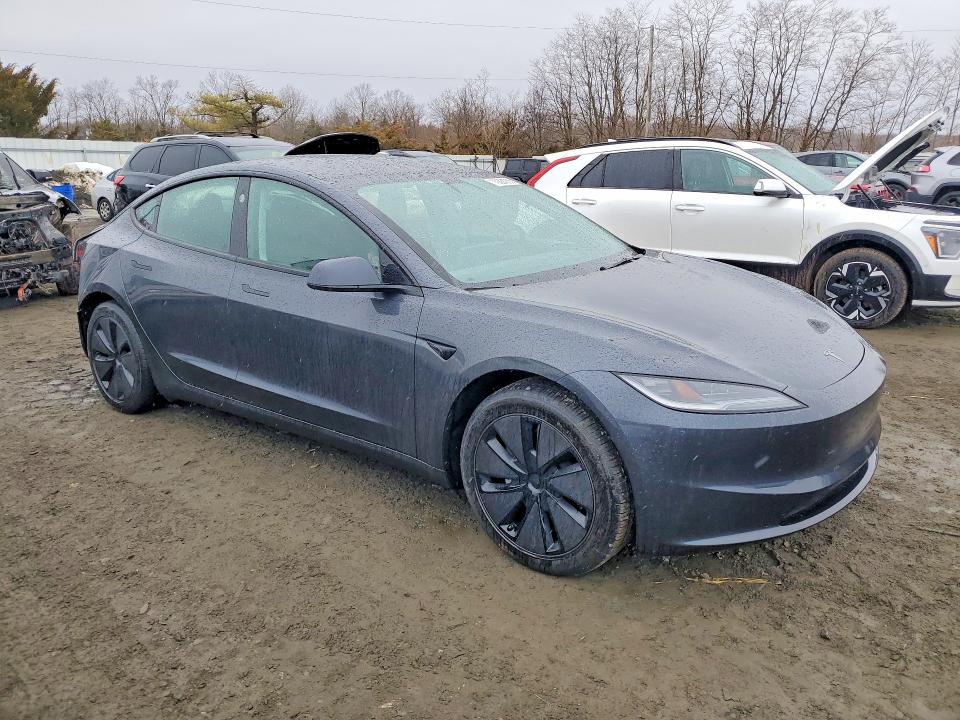 2025 Tesla Model 3 მანქანა იყიდება აუქციონზე, vin: 5YJ3E1EB8SF884532, აუქციონის ნომერი: 79384255