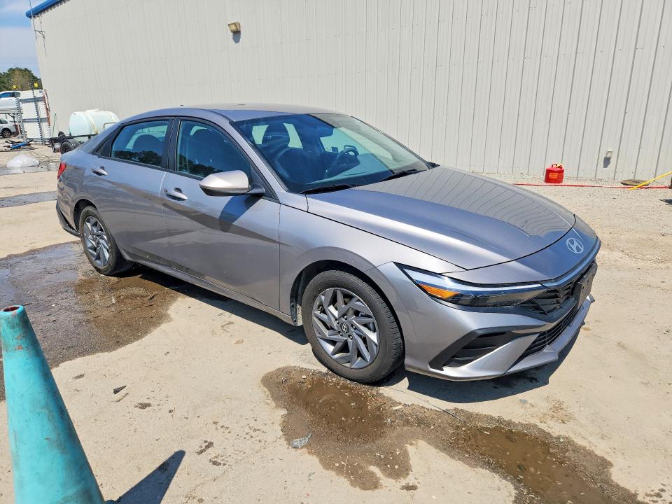 2024 Hyundai Elantra მანქანა იყიდება აუქციონზე, vin: KMHLM4DG2RU664625, აუქციონის ნომერი: 46918606