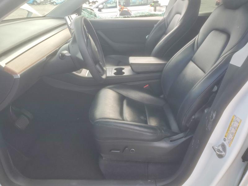 41588556 :رقم المزاد ، 7SAYGAEE2NF316438 vin ، 2022 Tesla Model Y مزاد بيع