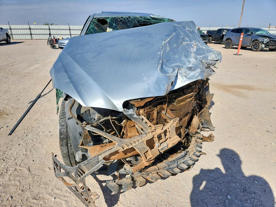47985356 :رقم المزاد ، WDDHF7CB2AA194779 vin ، 2010 Mercedes-benz E مزاد بيع
