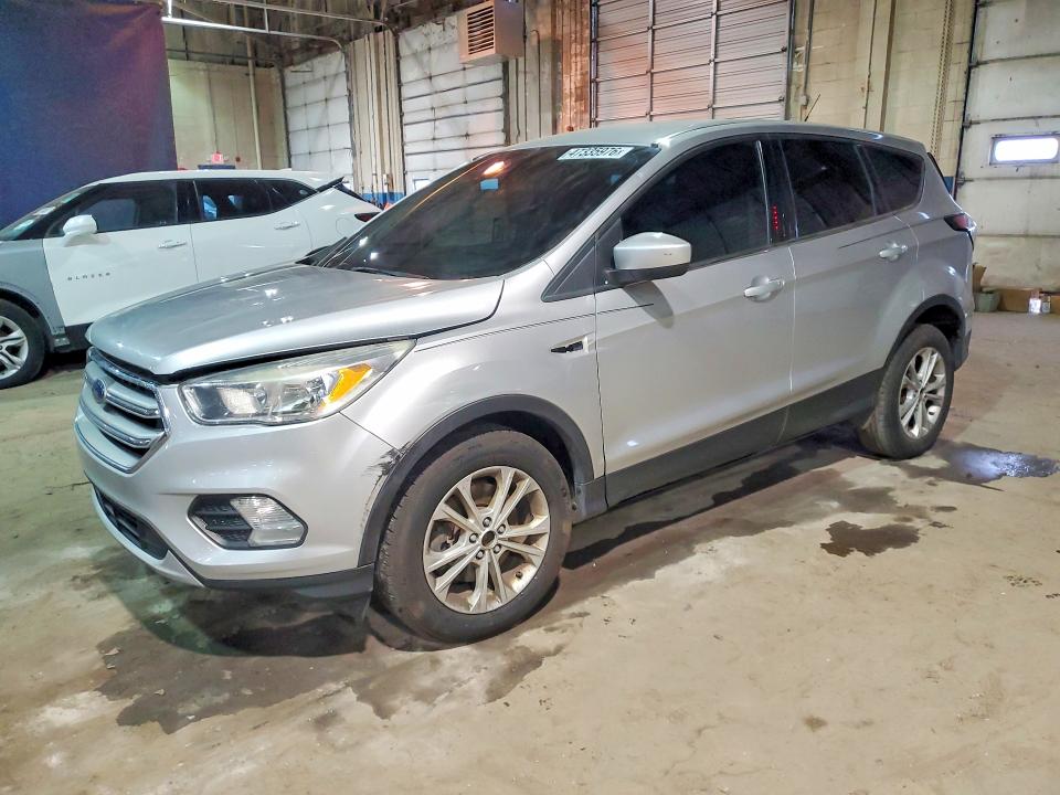 Auction sale of the 2017 Ford Escape, vin: 1FMCU0G90HUB00699, lot number: 47335976