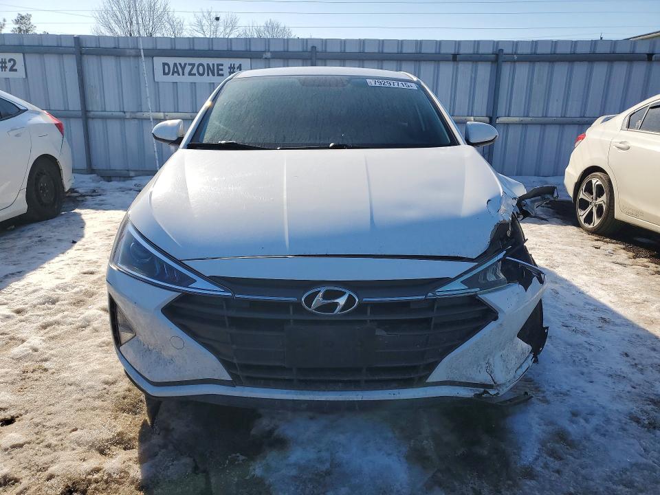 Продажа на аукционе авто 2019 Hyundai Elantra Essential 4dr, vin: KMHD74LF1KU889354, номер лота: 79297715