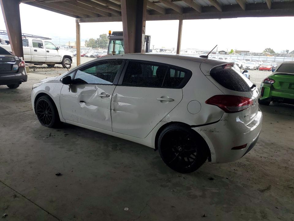 Продажа на аукционе авто 2017 Kia Forte5, vin: KNAFK5A89H5696973, номер лота: 47991496