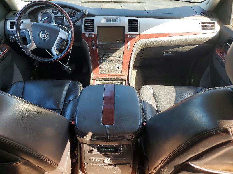 2011 Cadillac Escalade მანქანა იყიდება აუქციონზე, vin: 1GYS4JEF2BR182762, აუქციონის ნომერი: 45754276