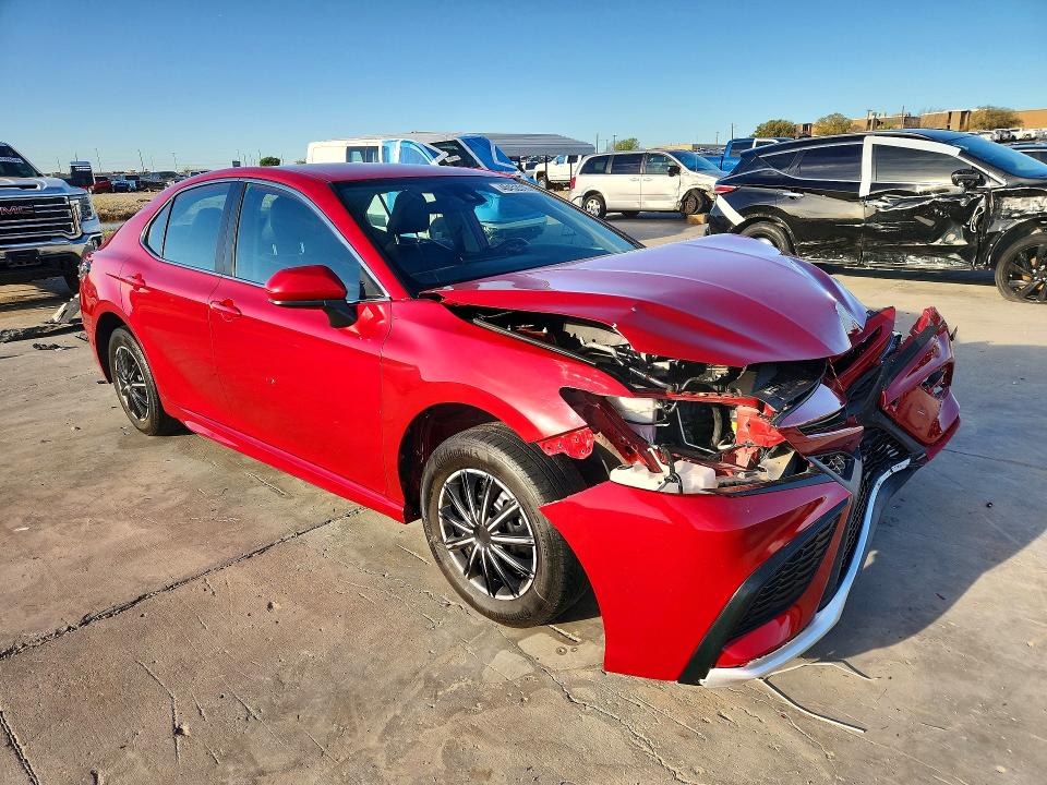 Продаж на аукціоні авто 2021 Toyota Camry, vin: 4T1G11AK5MU496134, номер лоту: 46452516
