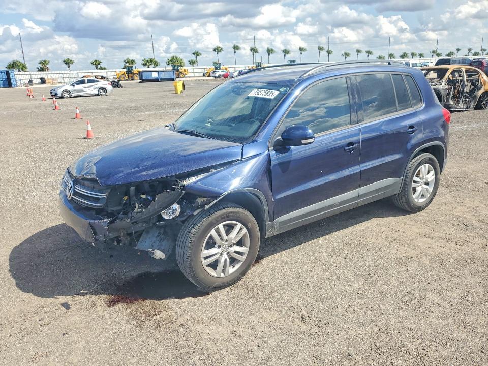 2016 Volkswagen Tiguan მანქანა იყიდება აუქციონზე, vin: WVGAV7AXXGW591743, აუქციონის ნომერი: 79275805