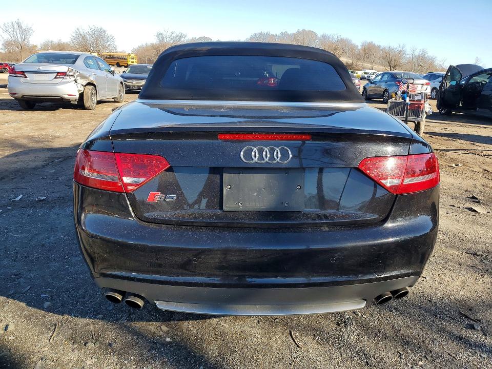 Продажа на аукционе авто 2012 Audi S5, vin: WAUCGAFH8CN006385, номер лота: 45503946