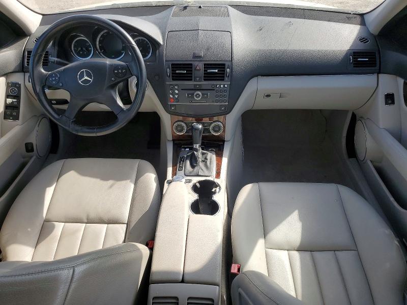2010 Mercedes-benz C მანქანა იყიდება აუქციონზე, vin: WDDGF5EB3AF429383, აუქციონის ნომერი: 46828326