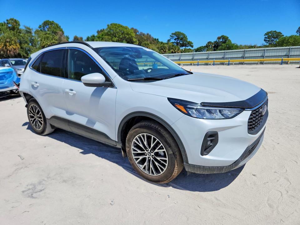 Продаж на аукціоні авто 2025 Ford Escape, vin: 1FMCU0E15SUB49840, номер лоту: 47574306