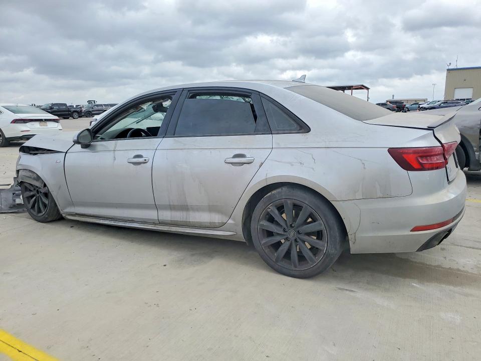 79642065 :رقم المزاد ، WAUKMAF43JN013226 vin ، 2018 Audi A4 مزاد بيع