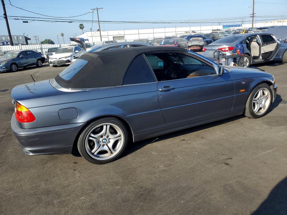 47542126 :رقم المزاد ، WBABS53411JU85756 vin ، 2001 Bmw 330 مزاد بيع
