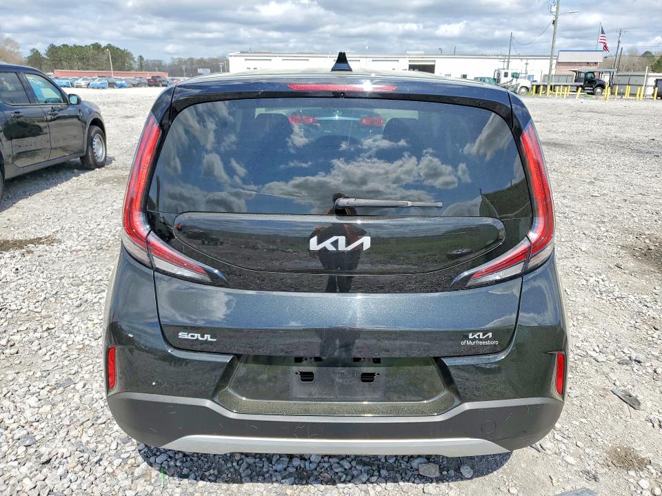 2023 Kia Soul მანქანა იყიდება აუქციონზე, vin: KNDJ23AU8P7875779, აუქციონის ნომერი: 45596176