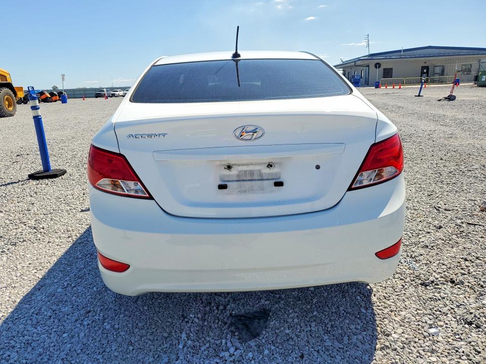 2016 Hyundai Accent მანქანა იყიდება აუქციონზე, vin: KMHCT4AE7GU140258, აუქციონის ნომერი: 46175086