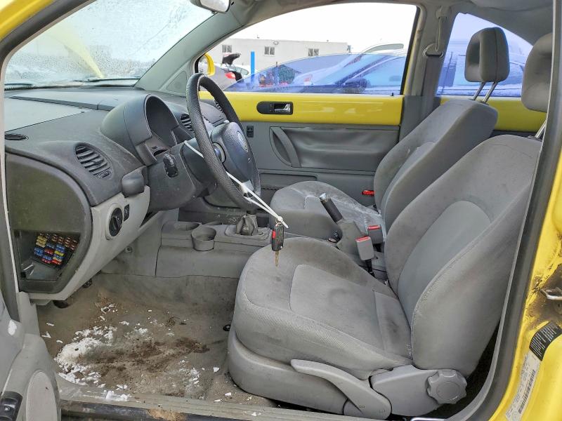 1999 Volkswagen New Beetle მანქანა იყიდება აუქციონზე, vin: 3VWCA21C4XM454318, აუქციონის ნომერი: 46129436