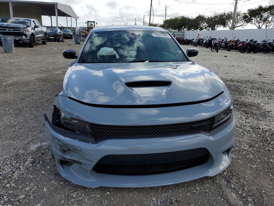46545586 :رقم المزاد ، 2C3CDXCT0NH193113 vin ، 2022 Dodge Charger مزاد بيع