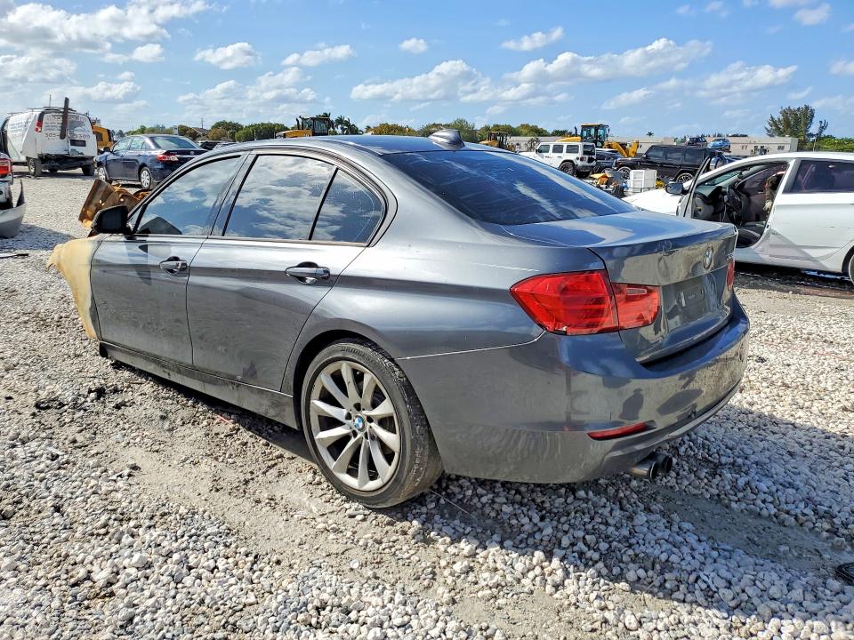 Продаж на аукціоні авто 2012 Bmw 328, vin: WBA3A5C57CF347094, номер лоту: 47087996
