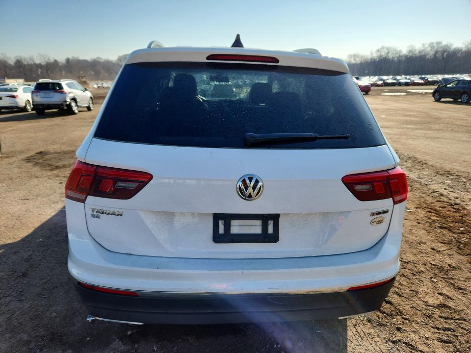 46552436 :رقم المزاد ، 3VV2B7AX7LM064398 vin ، 2020 Volkswagen Tiguan مزاد بيع