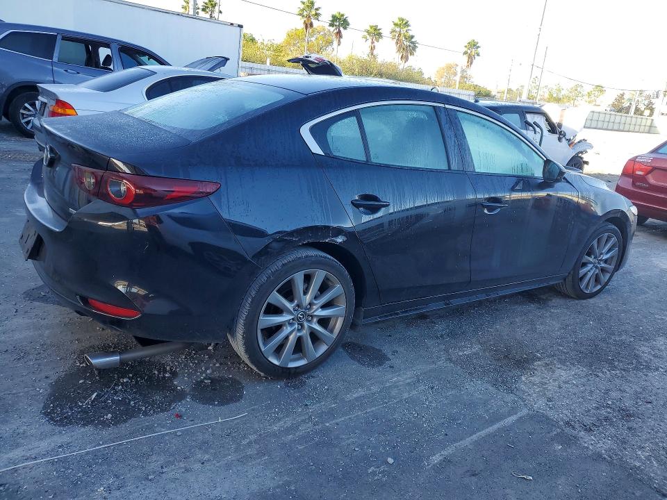 79753715 :رقم المزاد ، 3MZBPACM8PM358654 vin ، 2023 Mazda 3 مزاد بيع