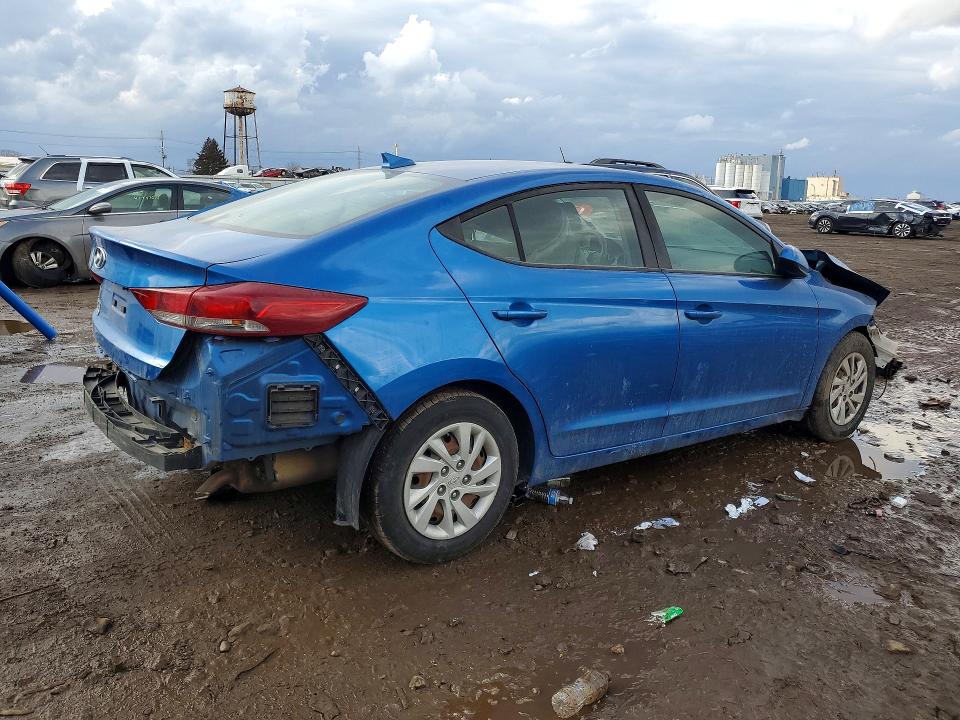2018 Hyundai Elantra მანქანა იყიდება აუქციონზე, vin: 5NPD74LF0JH373922, აუქციონის ნომერი: 41764216
