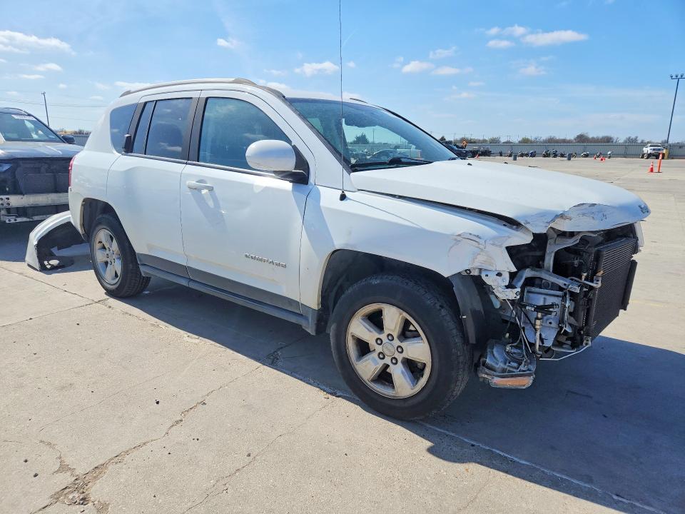Продаж на аукціоні авто 2016 Jeep Compass, vin: 1C4NJCEA1GD734722, номер лоту: 79082595