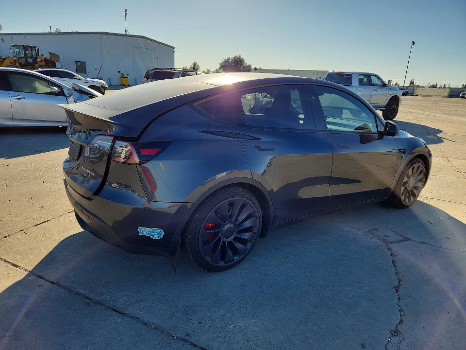 79591425 :رقم المزاد ، 7SAYGDEF3RF080978 vin ، 2024 Tesla Model Y مزاد بيع