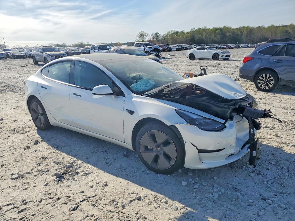47277556 :رقم المزاد ، 5YJ3E1EA7MF922083 vin ، 2021 Tesla Model 3 مزاد بيع