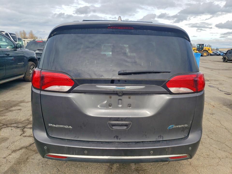 79076225 :رقم المزاد ، 2C4RC1N79JR339793 vin ، 2018 Chrysler Pacifica مزاد بيع
