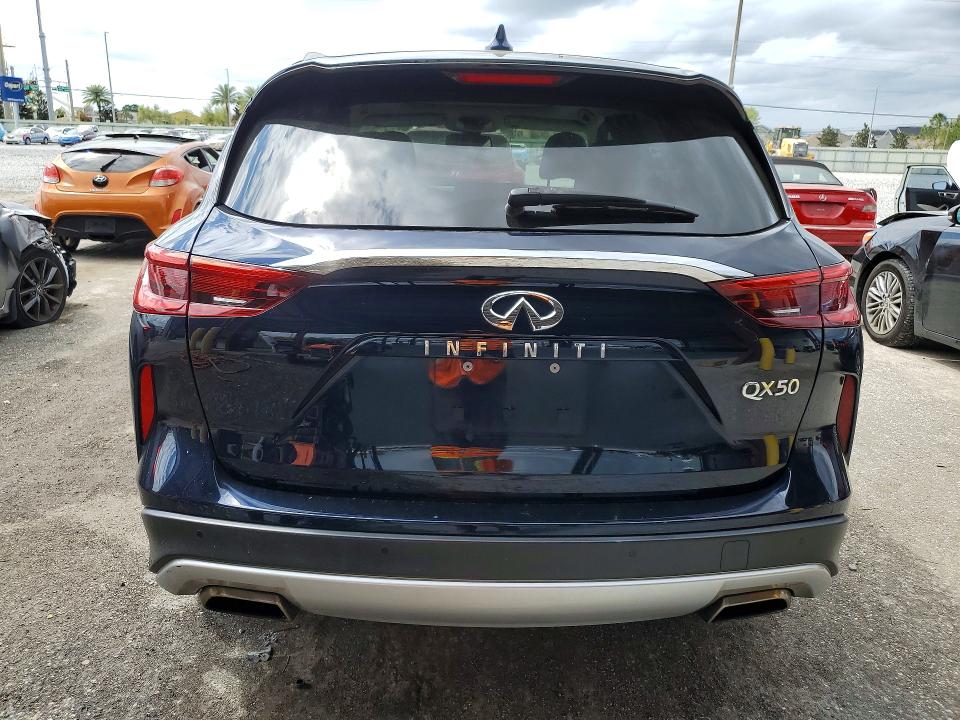 45779426 :رقم المزاد ، 3PCAJ5BA8MF106921 vin ، 2021 Infiniti Qx50 مزاد بيع