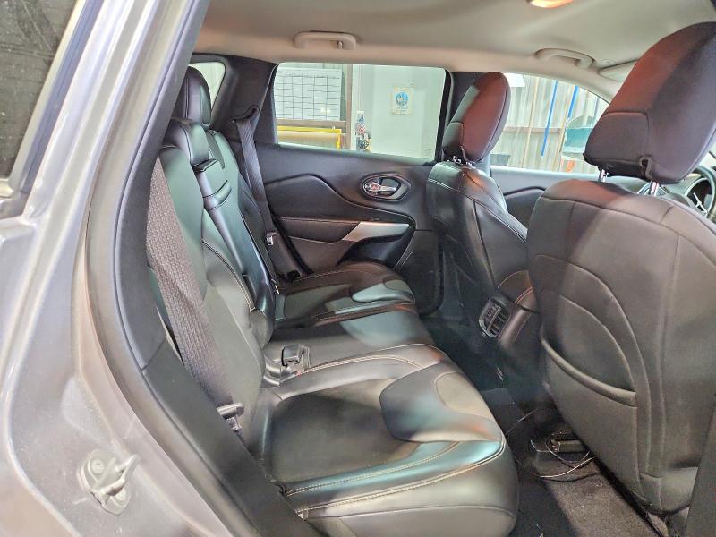 Продажа на аукционе авто 2018 Jeep Cherokee, vin: 1C4PJLLXXJD556574, номер лота: 79644905