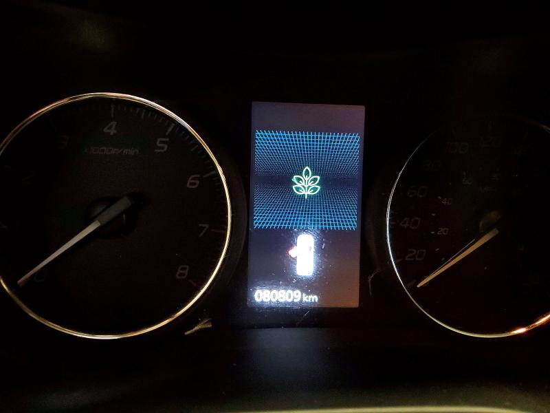 46934886 :رقم المزاد ، JA4AZ2A30LZ615107 vin ، 2020 Mitsubishi Outlander مزاد بيع
