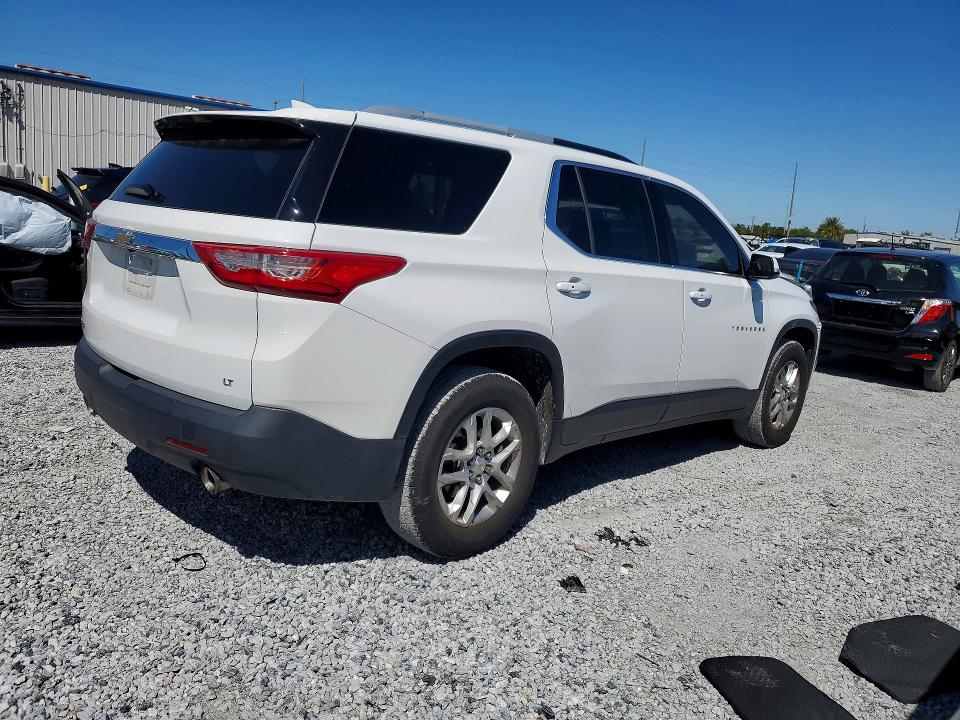 Продажа на аукционе авто 2018 Chevrolet Traverse, vin: 1GNERGKW6JJ250352, номер лота: 42074316