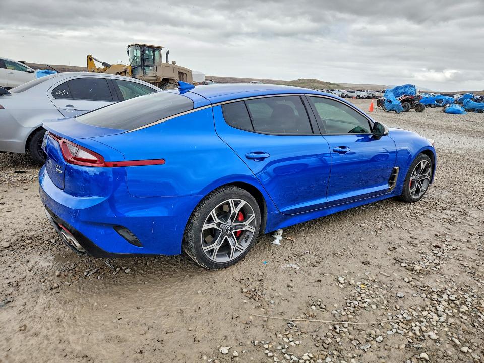 2019 Kia Stinger მანქანა იყიდება აუქციონზე, vin: KNAE35LC6K6045490, აუქციონის ნომერი: 79414435