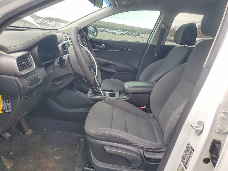 45950536 :رقم المزاد ، 5XYPG4A38GG018826 vin ، 2016 Kia Sorento مزاد بيع