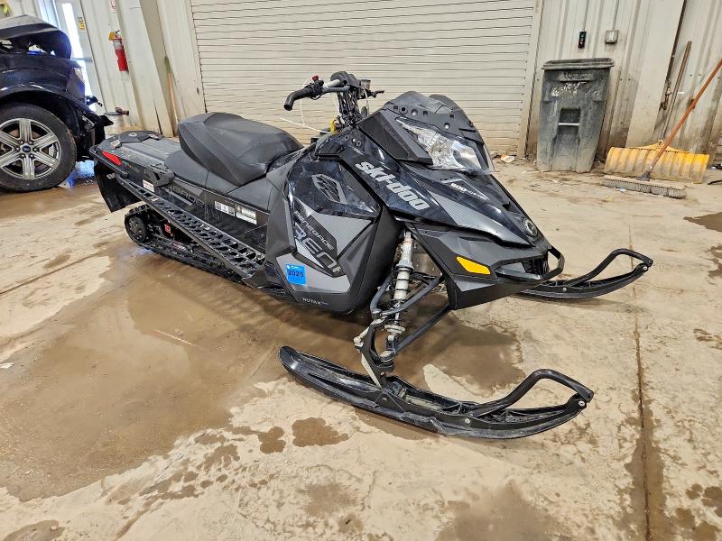 47249266 :رقم المزاد ، 2BPSBXHA1HV000591 vin ، 2017 Ski Doo Renegade Sport 600 A مزاد بيع