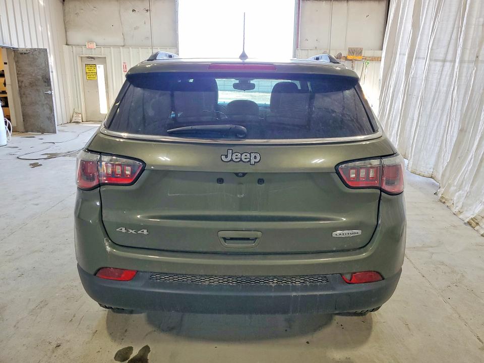 2017 Jeep Compass მანქანა იყიდება აუქციონზე, vin: 3C4NJDBB2HT646941, აუქციონის ნომერი: 46992946