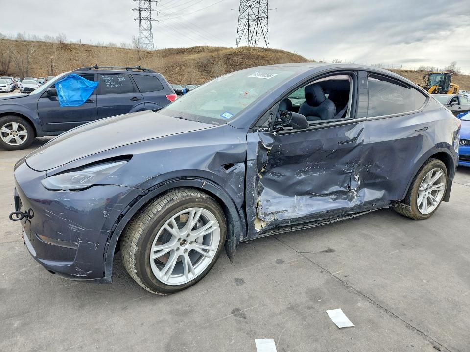 Продажа на аукционе авто 2023 Tesla Model Y, vin: 7SAYGDEE6PA061617, номер лота: 47409296