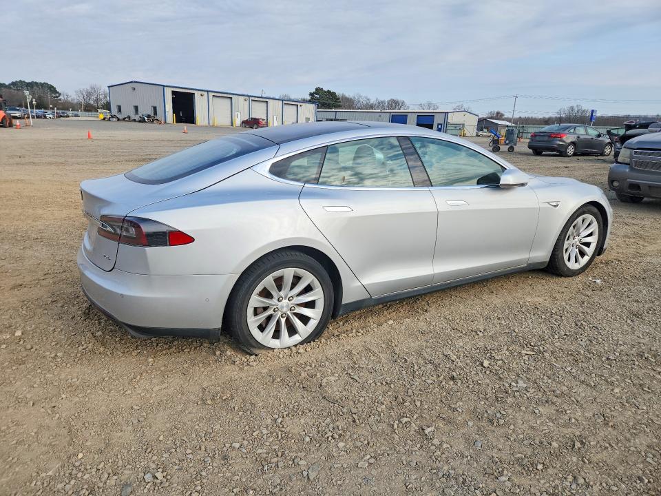 2016 Tesla Model S მანქანა იყიდება აუქციონზე, vin: 5YJSA1E2XGF123791, აუქციონის ნომერი: 78455275