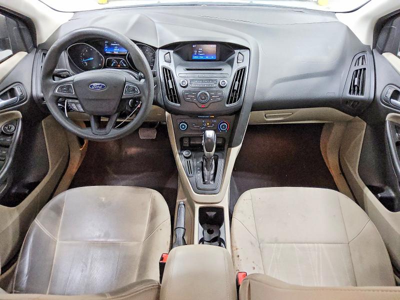 Продажа на аукционе авто 2015 Ford Focus, vin: 1FADP3F21FL211132, номер лота: 46934076