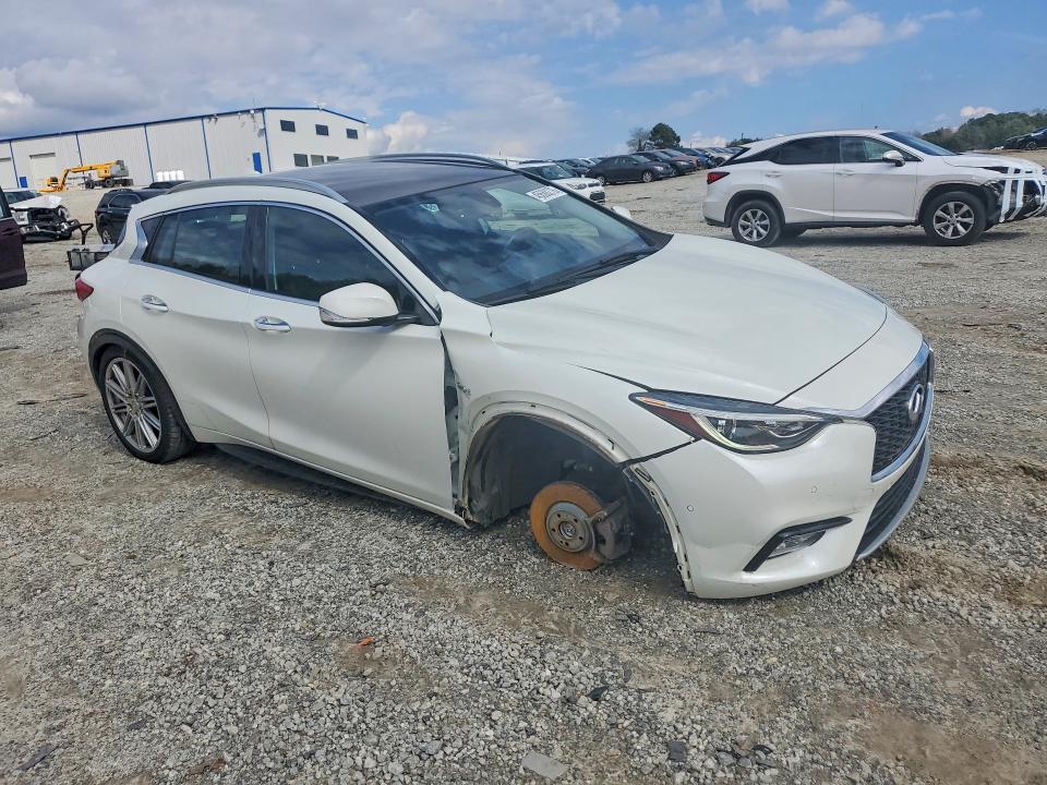 Продаж на аукціоні авто 2017 Infiniti Qx30, vin: SJKCH5CP3HA025652, номер лоту: 45688276